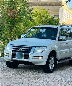 ميتسوبيشي باجيرو